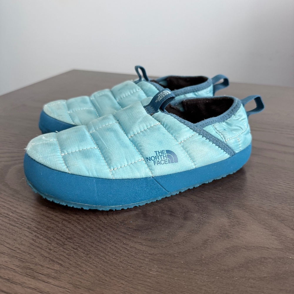 The North Face Kids ThermoBall Mule Traction Shoes Slippers Puffer Size 3